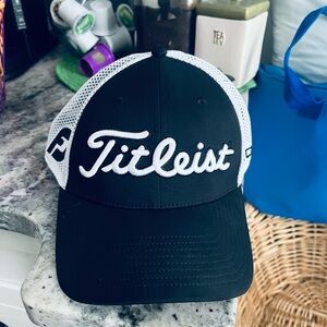 Titleist hat!